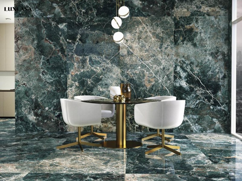 Mẫu gạch ốp tường khổ lớn 120x260cm, bề mặt bóng kiếng phù hợp ốp tường phòng khách, nhà hàng, bàn quầy những vị trí cần đến sự sang trọng