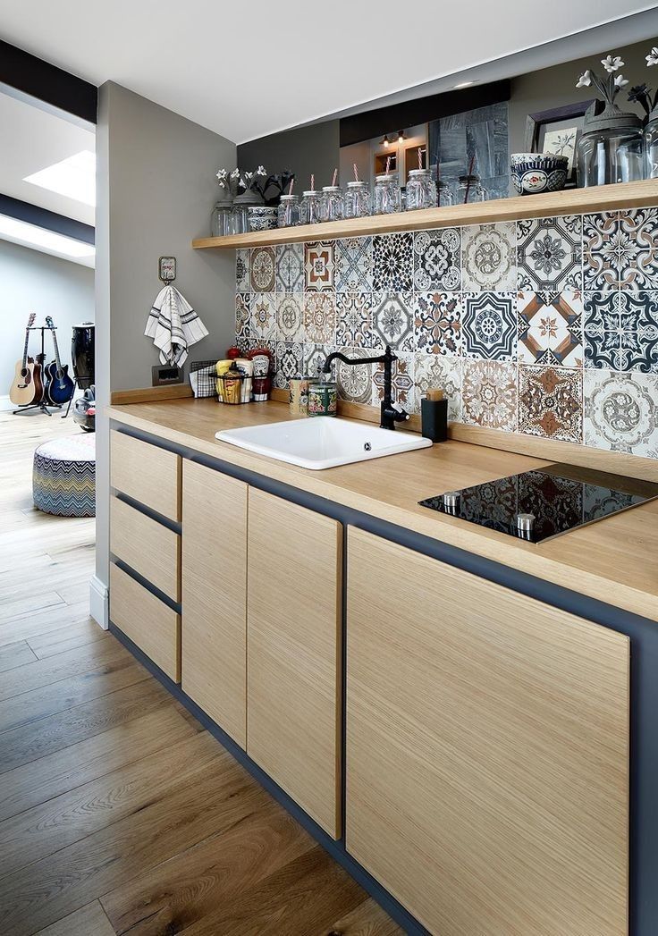 Gạch bông cổ điển ốp bếp