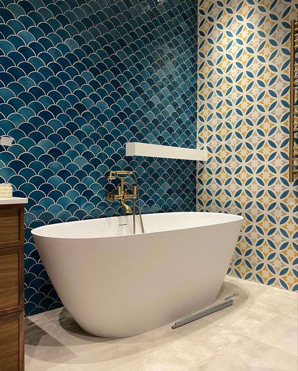 Gạch Mosaic vảy cá dùng cho ốp nhà tắm
