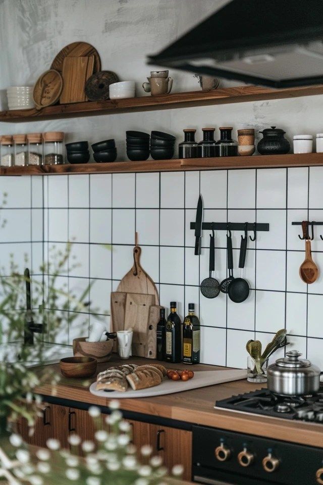 Gạch ốp bếp hình vuông