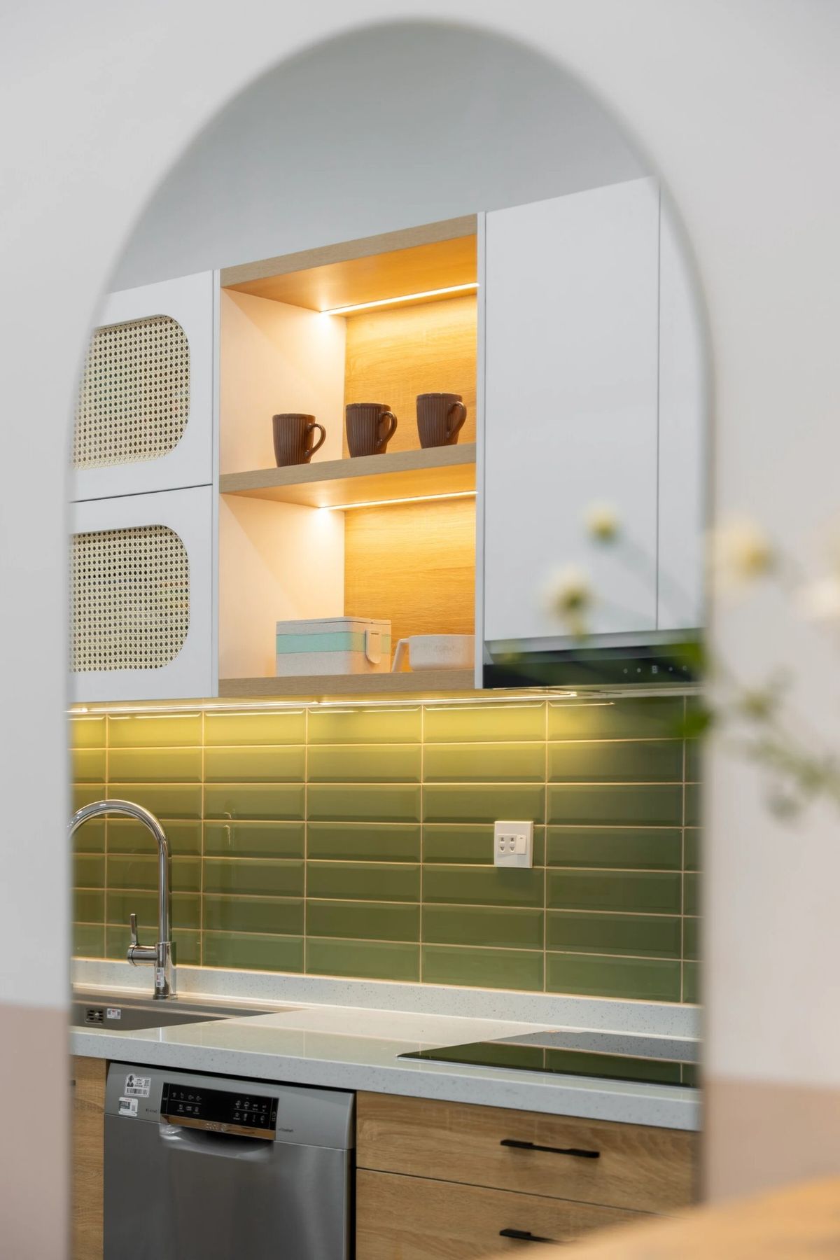 Gạch ốp bếp màu xanh