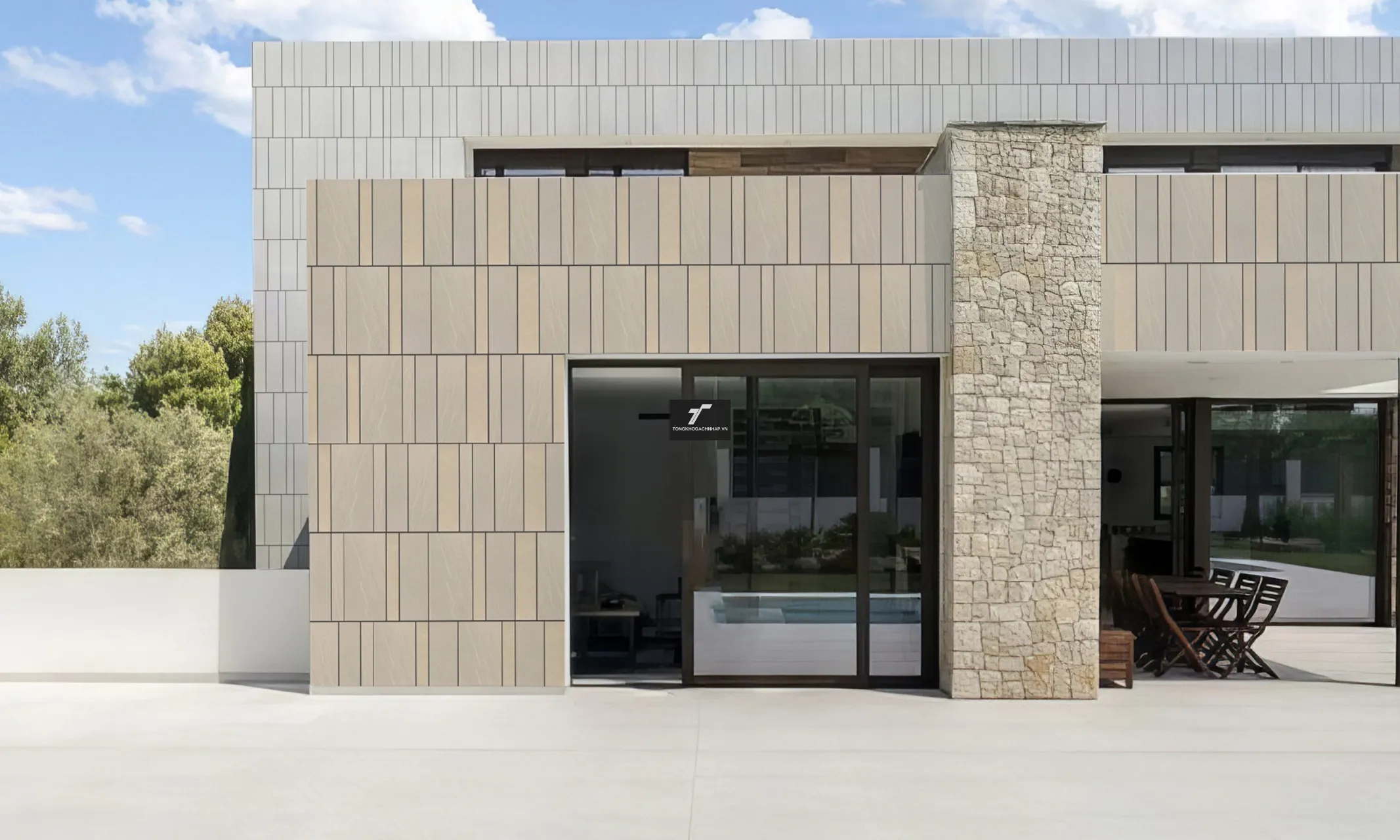 Gạch thẻ trang trí mặt tiền bảo vệ  ngôi nhà