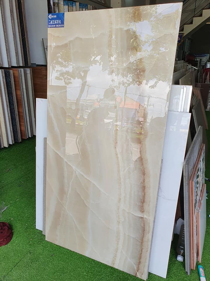 Hình ảnh thực tế gạch vân đá onyx