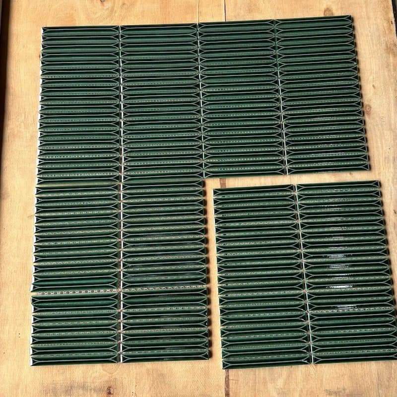 Gạch mosaic que 296x297 145TTEBC14 (xanh lá đậm)