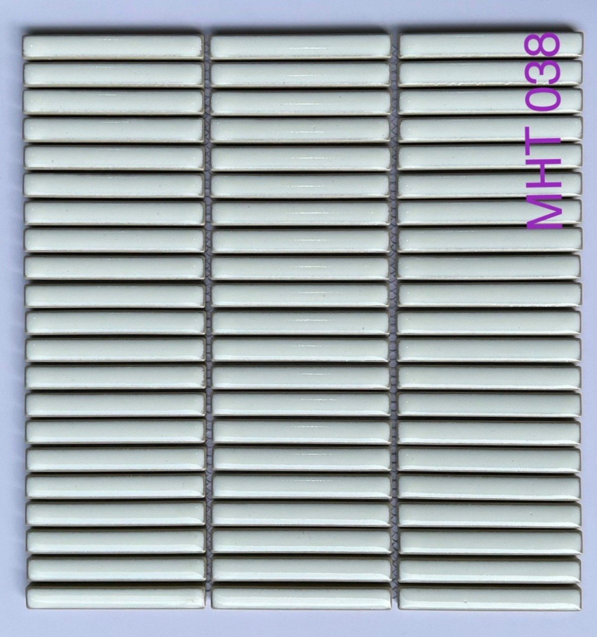 Gạch mosaic trang trí hình que MHT038 (màu trắng)