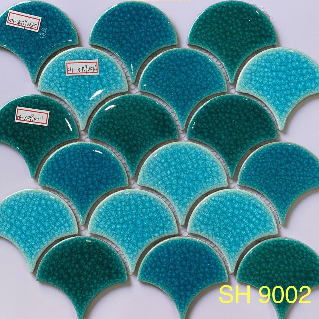 Gạch mosaic vảy cá MHF 9002 (mix màu)