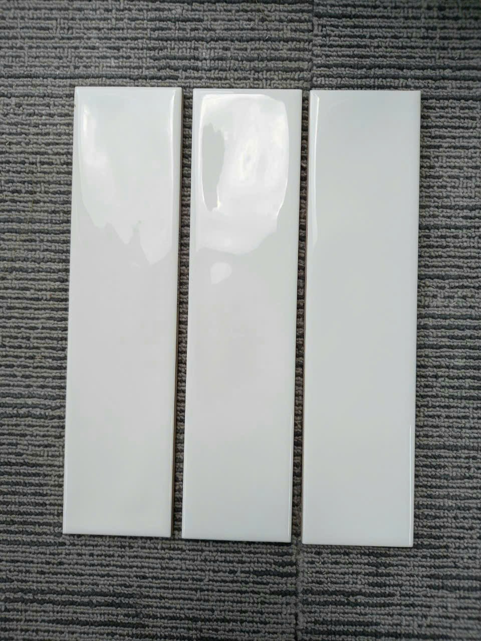Gạch thẻ seri nhiều màu mặt bóng/lượn 68x280 (7 màu)