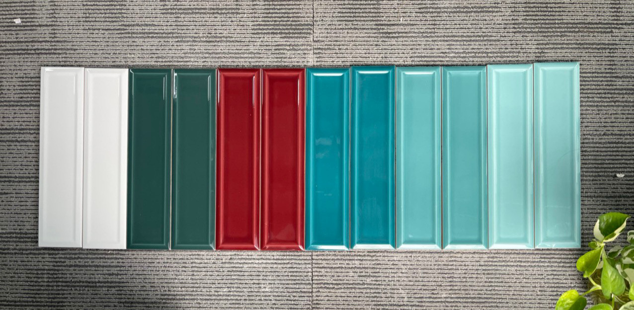 Gạch thẻ seri nhiều màu mặt bóng/lõm/có viền cạnh 68x280mm