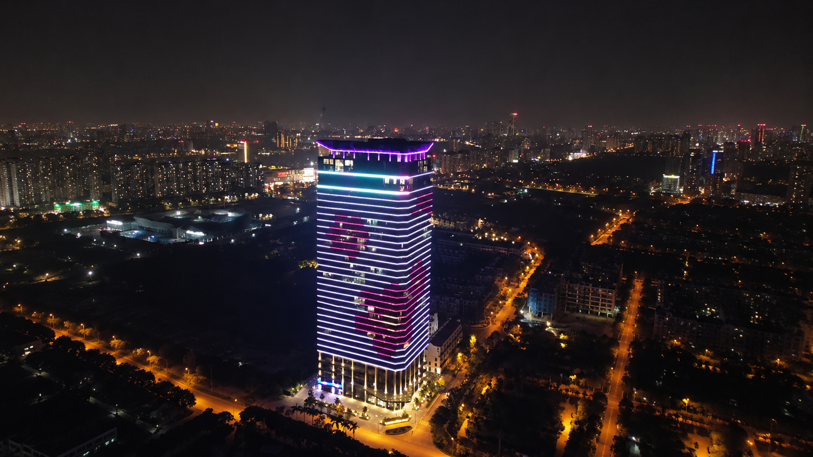 Dự án chiếu sáng mỹ thuật mặt dựng Sunshine Golden River