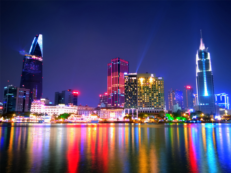 Chiếu sáng mặt ngoài an toàn, hiệu quả và tính thẩm mỹ cao