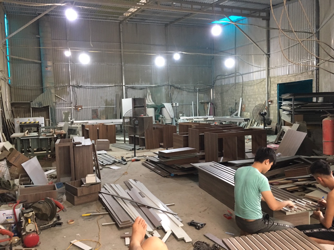 xưởng sản xuất đồ gỗ
