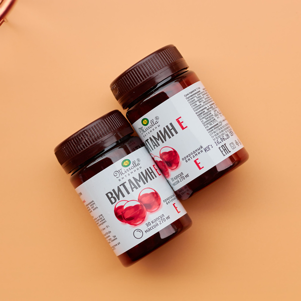 Vitamin E đỏ Nga 270mg giúp đẹp da, cân bằng nội tiết tố, Hộp 30 Viên