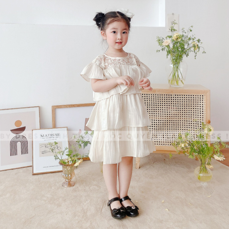 Váy babydoll ngắn tay ren phối viền chỉ buộc nơ 2 tầng xoè. Đầm babydoll  ren hoa thừng tiểu thư tay phồng form rộng cute | Lazada.vn