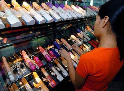 Sai Lầm Khi Mua Sextoy Mà 90% Người Mới Đều Mắc Phải