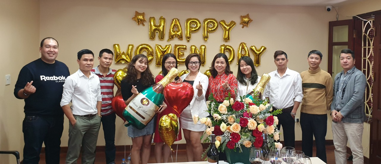 Top nhà hàng không gian đẹp, món ăn ngon phù hợp đặt tiệc 20/10 ở Hà Nội Top nhà hàng không gian đẹp, món ăn ngon phù hợp đặt tiệc 20/10 ở Hà Nội