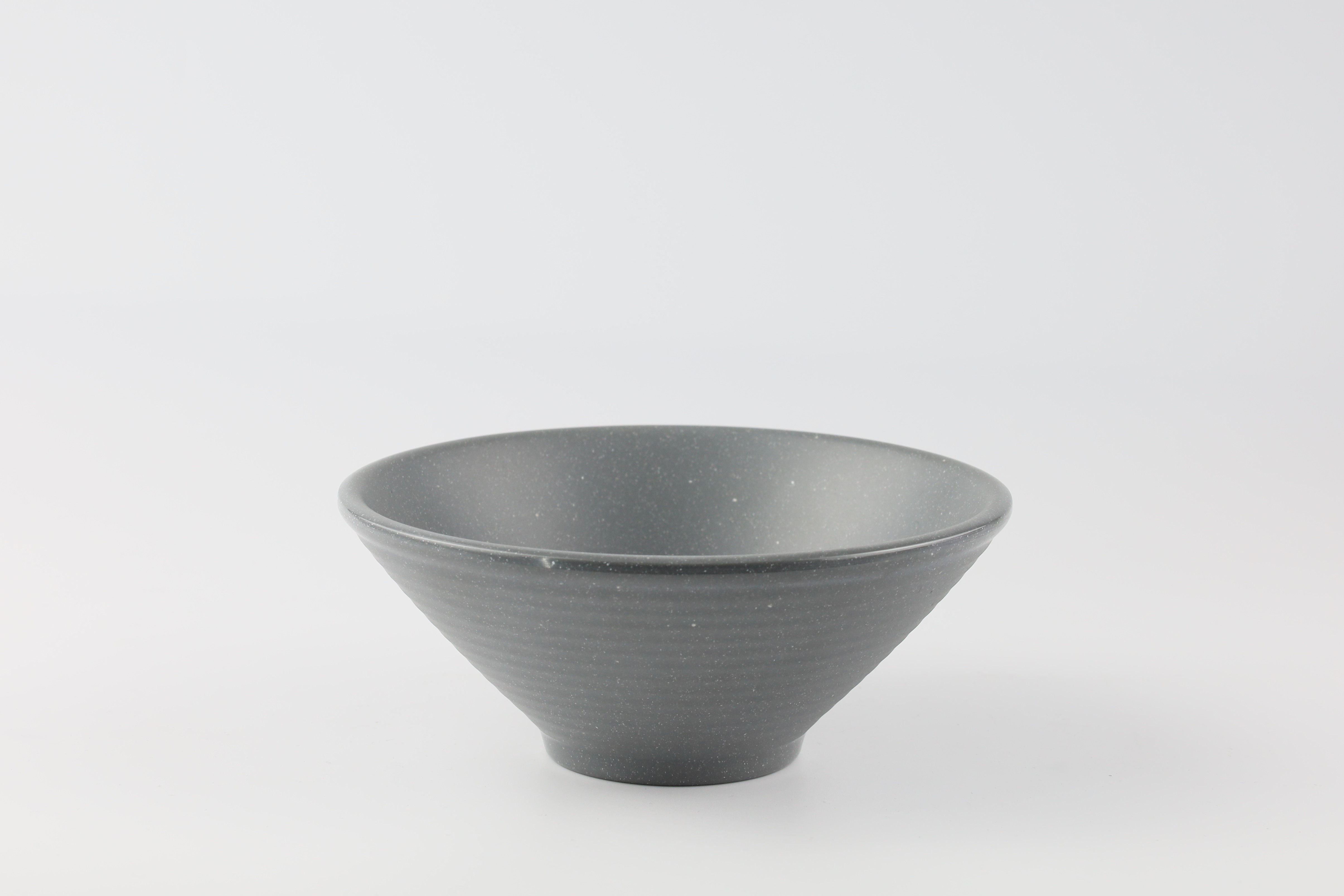 to-tron-nham-co-van-dark-grey