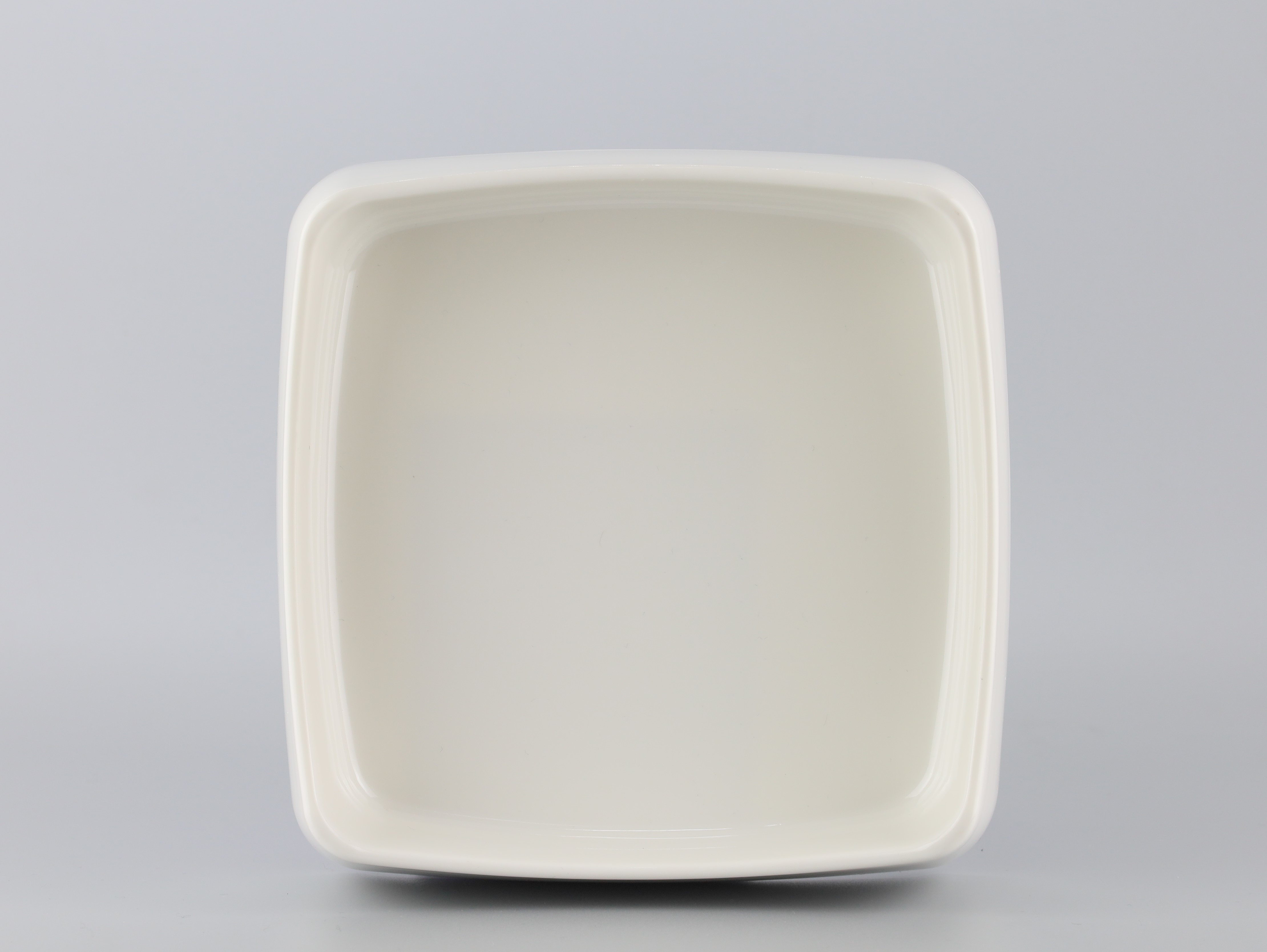 khay-vuong-porceline