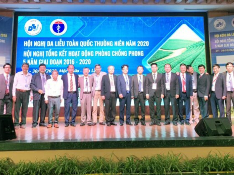 CANOVA ĐƯỢC GIỚI THIỆU TỚI HƠN 800 BÁC SĨ DA LIỄU TẠI HỘI NGHỊ DA LIỄU TOÀN QUỐC THƯỜNG NIÊN NĂM 2020 DIỄN TẠI SƠN LA 