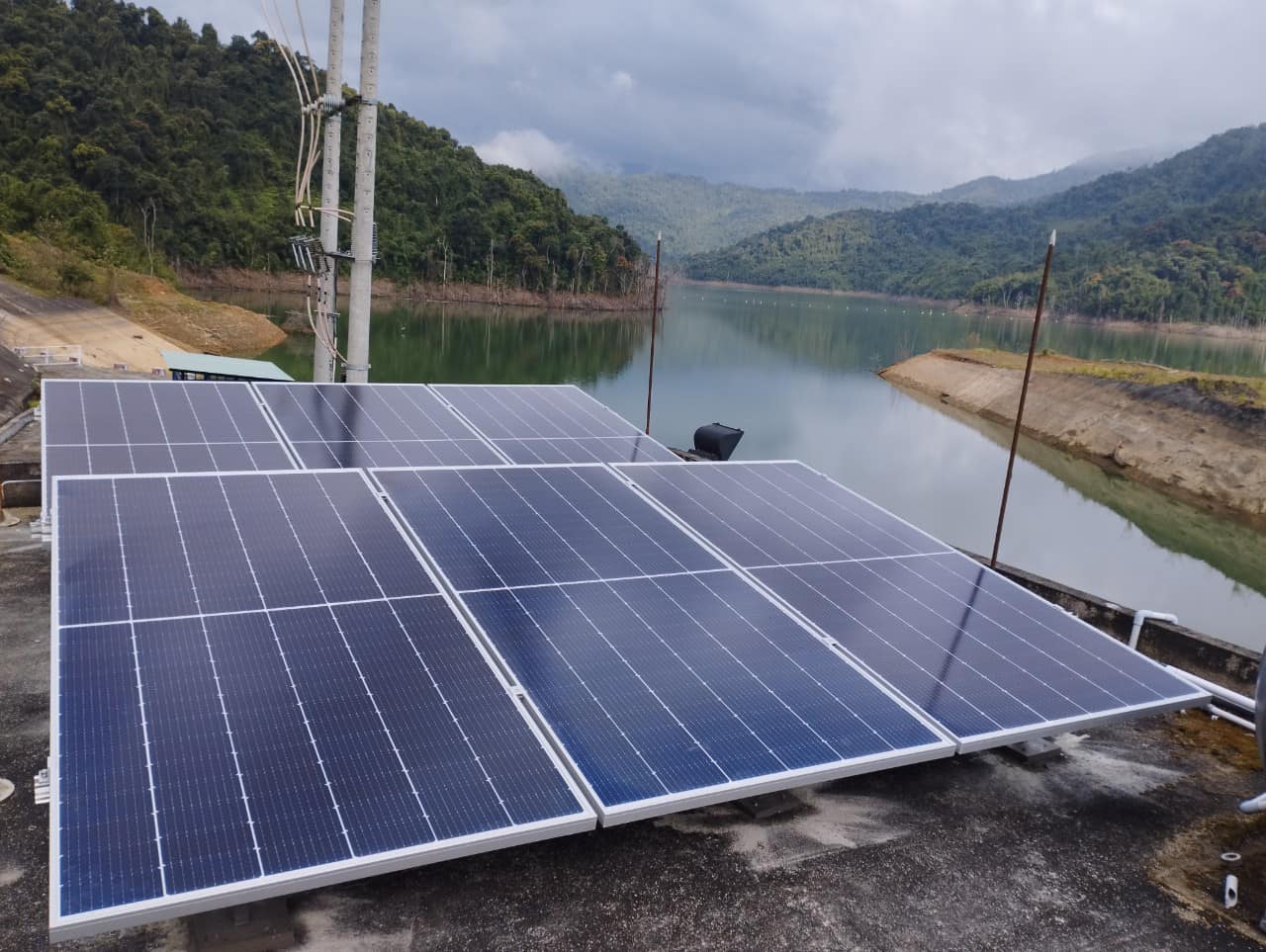 Điện mặt trời cho thủy điện Quảng Nam