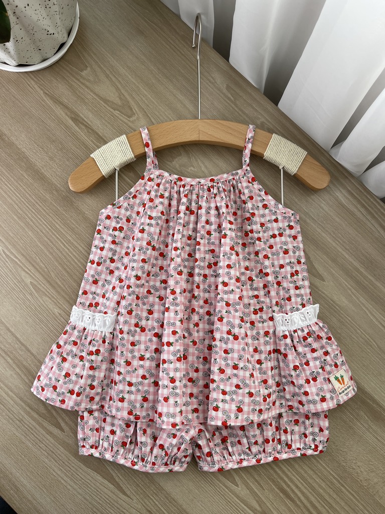 Bộ 2D quả táo đỏ