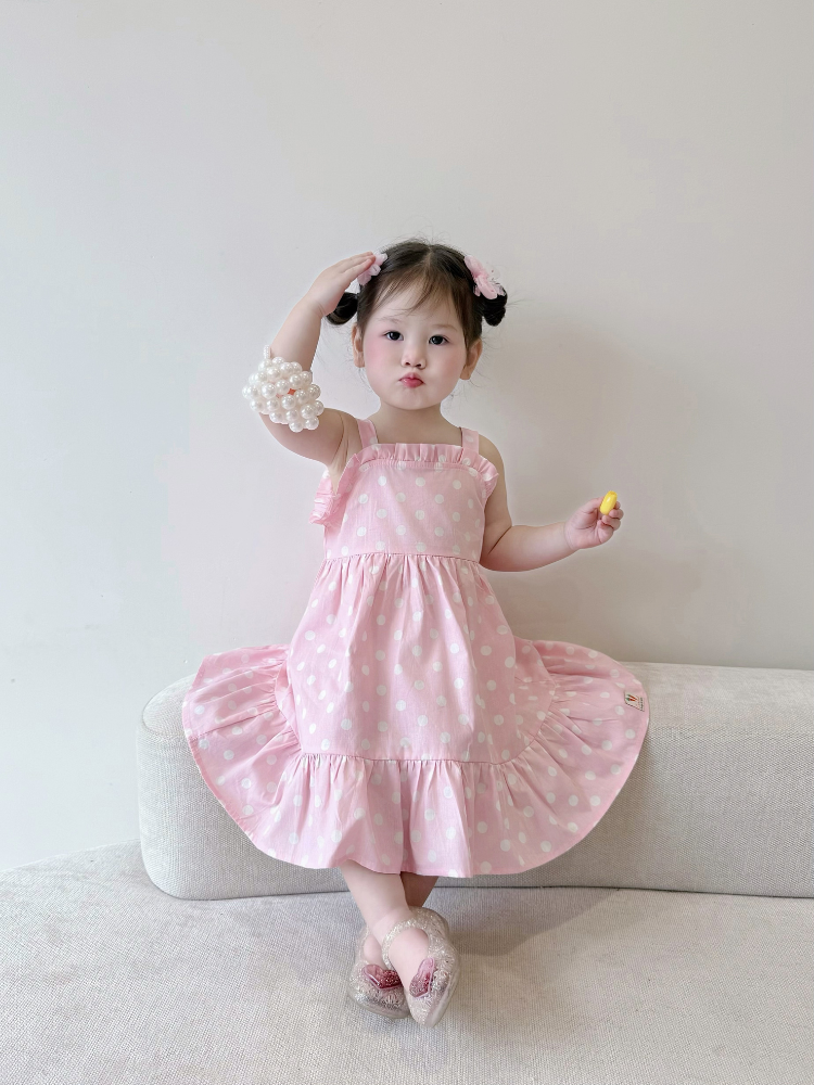 Váy 2D chấm bi bèo ngực xinh xắn