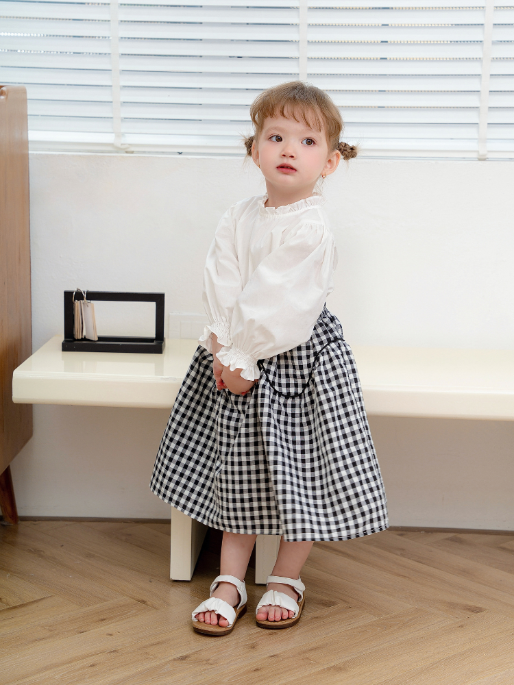 Chân váy dài kẻ caro đen