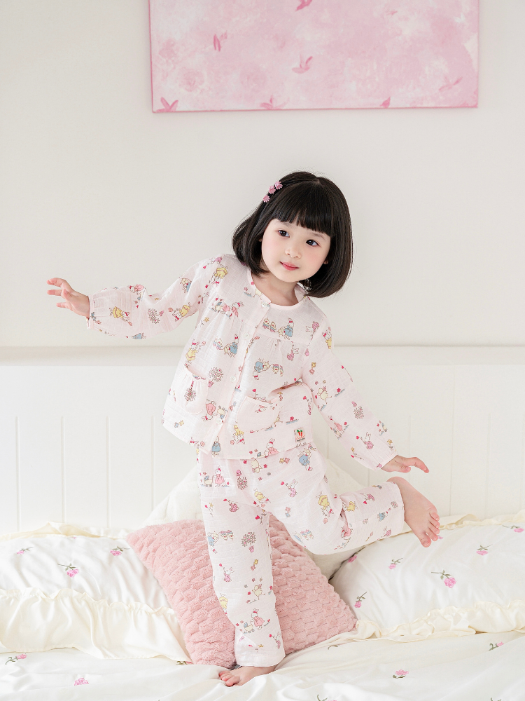 Bộ dài gia đình thỏ cổ tròn