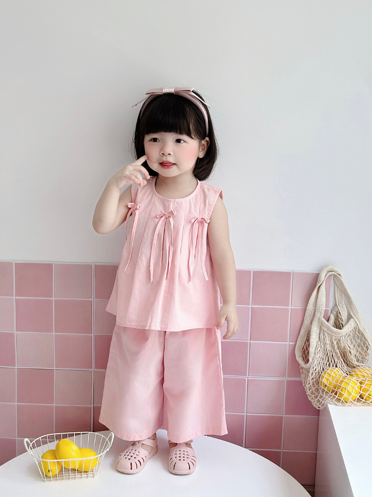 Bộ sát nách phối nơ hồng xinh xắn