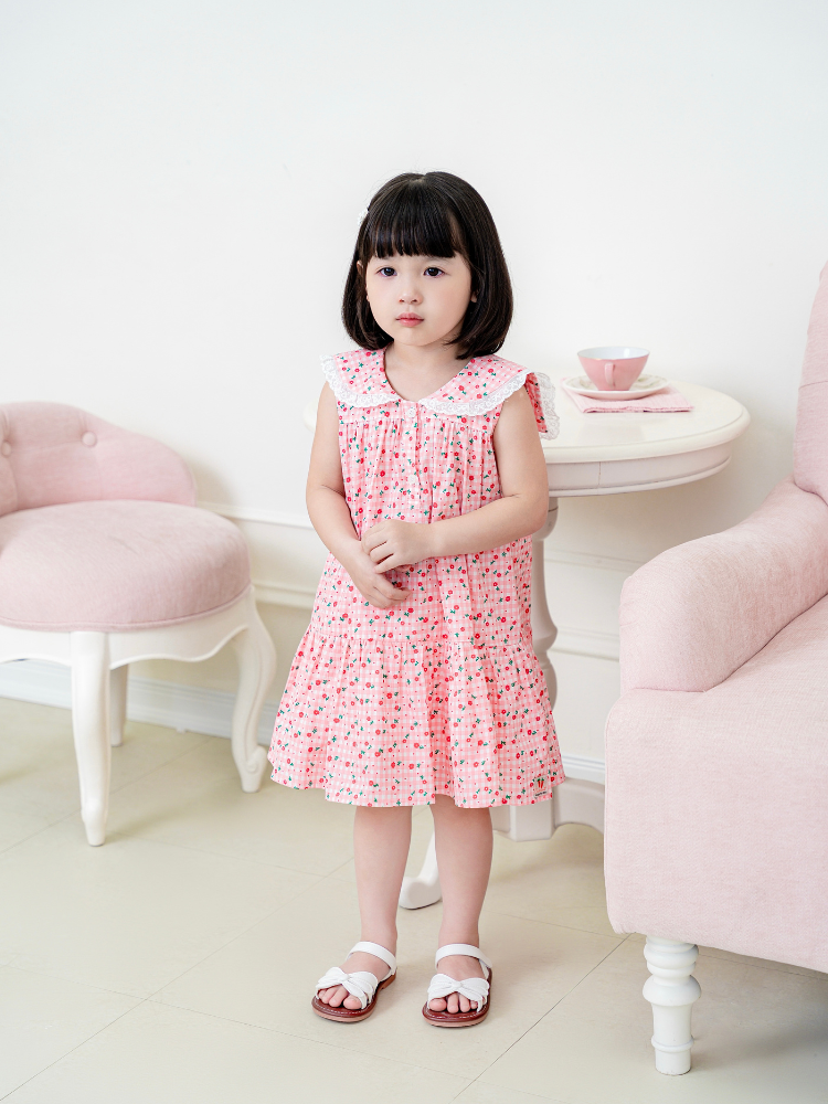 Váy sát nách caro hoa đỏ cổ thủy thủ ren