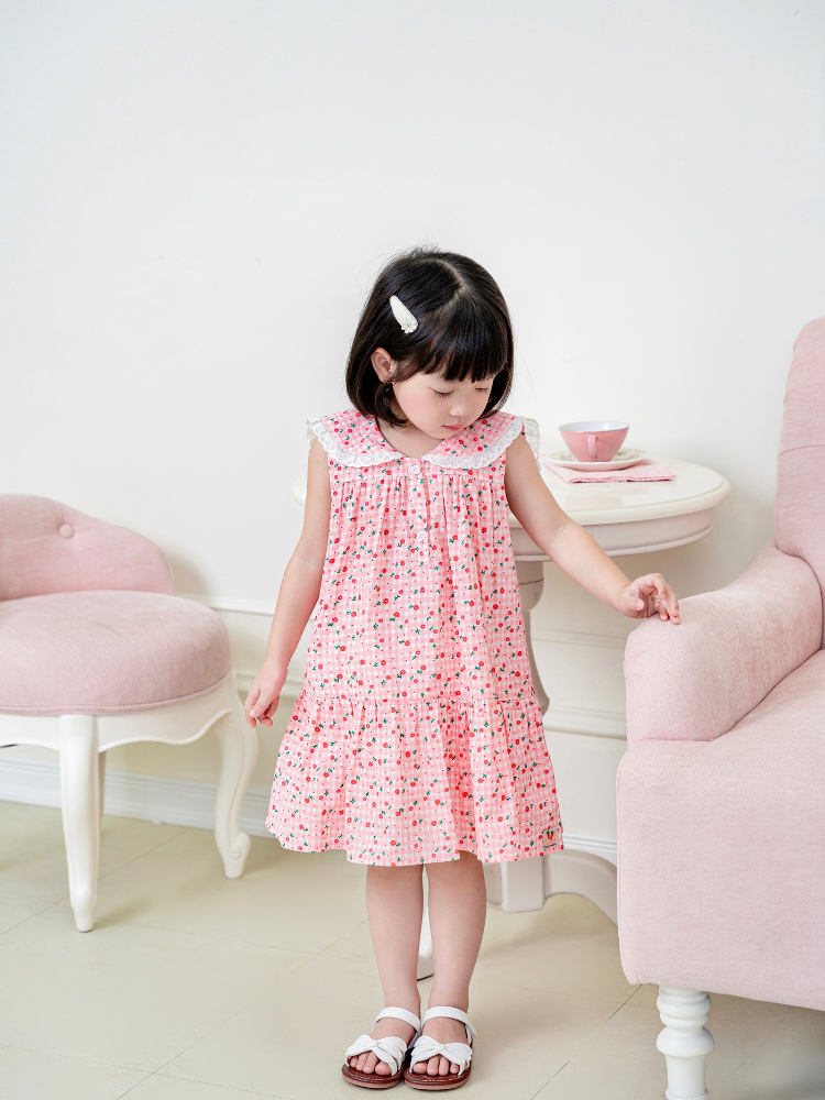 Váy sát nách caro hoa đỏ cổ thủy thủ ren