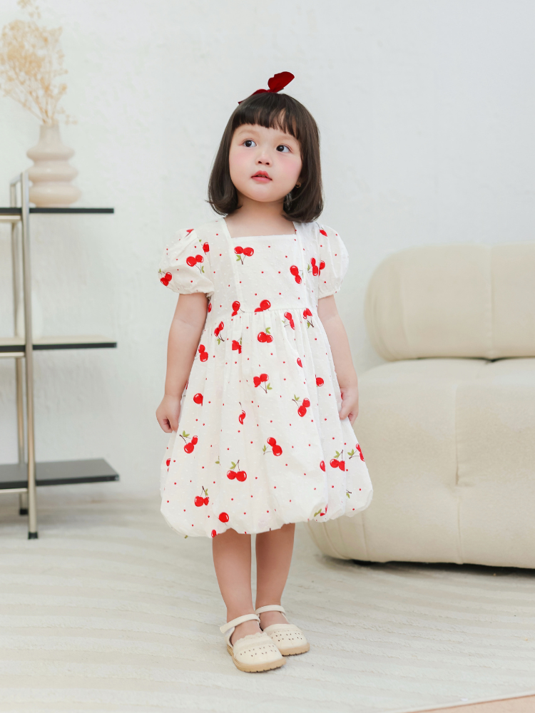 Váy cổ vuông cherry đỏ thô hạt
