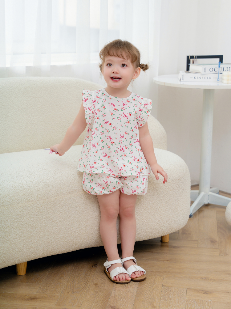 Bộ cộc nơ đỏ vạt chéo lưng