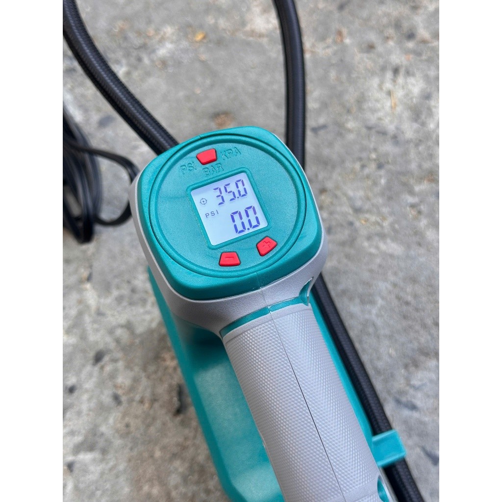 Máy bơm lốp xe tự động pin 20V TOTAL TACLI2012 Máy nén khí tự động áp suất 160PSI/11Bar, lưu lượng 35L/phút chưa kèm pin
