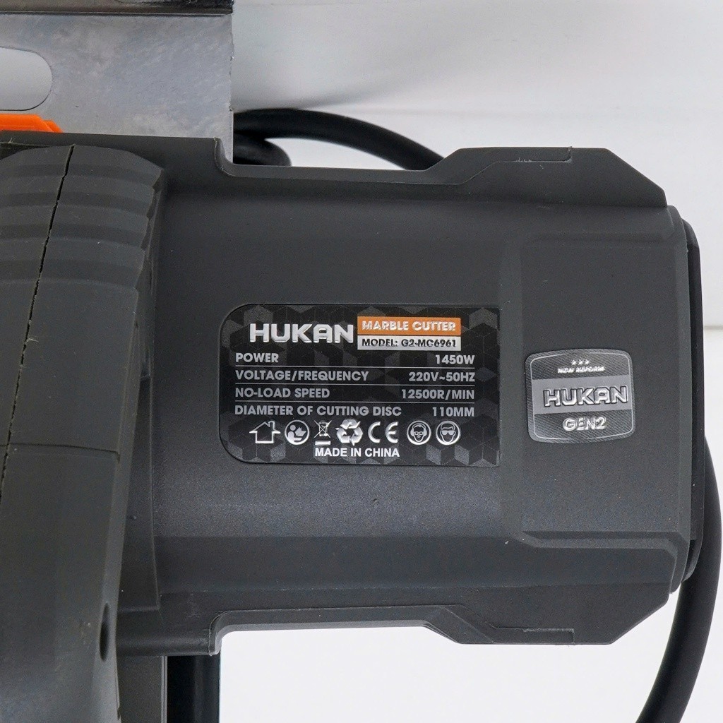 Máy cắt gạch cầm tay HUKAN G2-MC6961 công suất 1450W, Lưỡi cắt 110mm, tốc độ không tải 12500 vòng phút