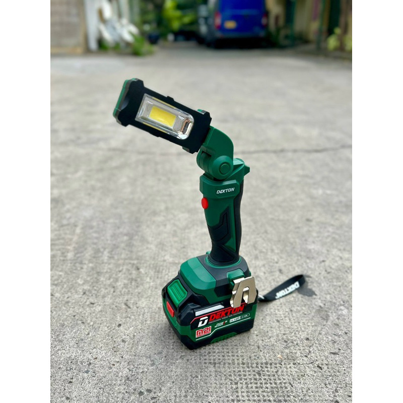 Đèn led dùng pin Dekton M21 D360LM led siêu sáng dùng chân pin phổ thông M21