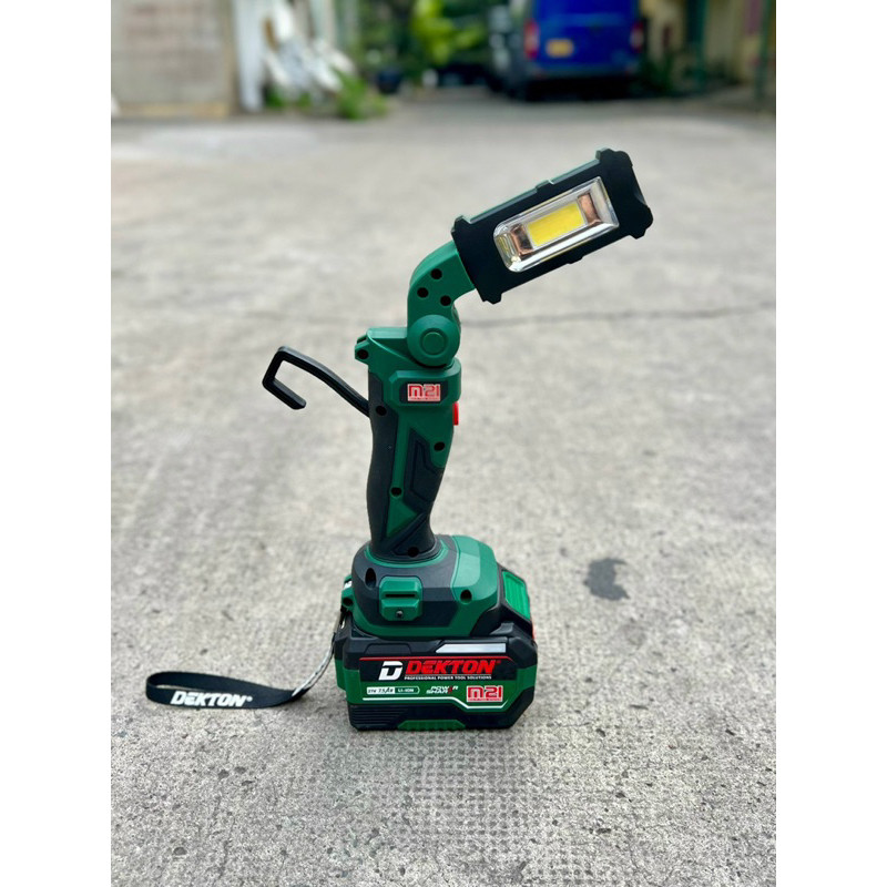 Đèn led dùng pin Dekton M21 D360LM led siêu sáng dùng chân pin phổ thông M21