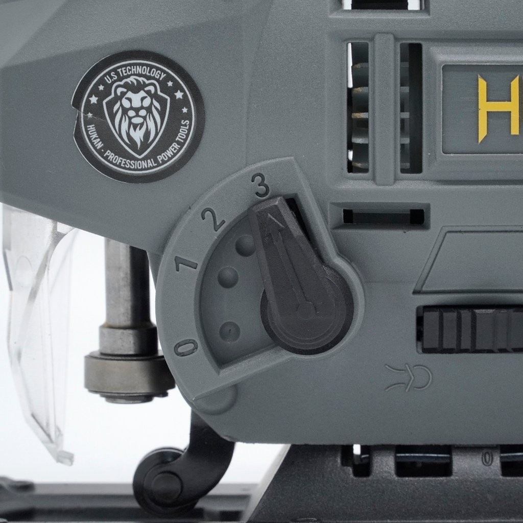 Máy cưa lọng HUKAN HK-JS750 Công suất 750W, 6 cấp chỉnh tốc, Tốc độ 3000v/p, 3 cấp chỉnh đá lưỡi, cắt gỗ 65mm, thép 3mm