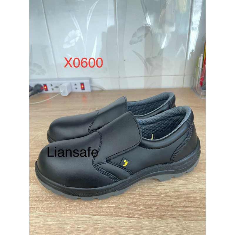 Giày bảo hộ lao động nam Jogger X0600