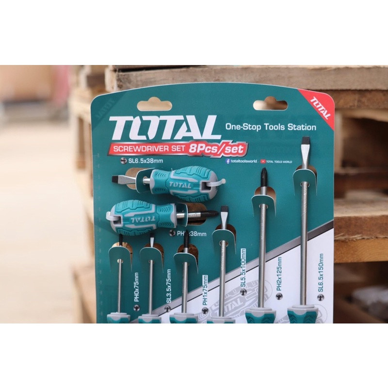 Bộ 8 Tua Vít Bake Dẹp Có Nam Châm Từ Tính TOTAL THT250608