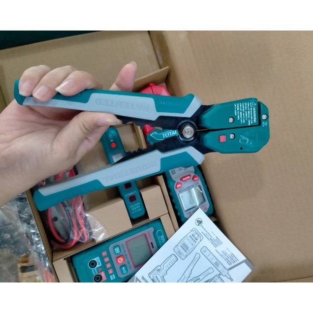 [Tách set lẻ] Bộ 5 dụng cụ kiểm tra điện TOTAL TOS23026 (KHÔNG HỘP)