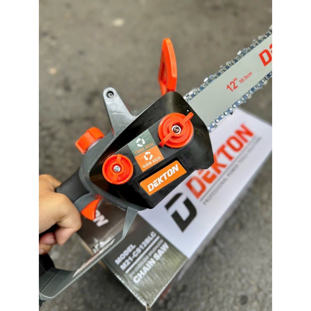 Máy Cưa Xích Dekton M21-CS12BLC - Lam Xích 12 inch
