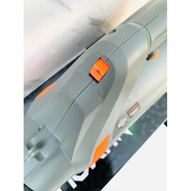 Máy thổi lá điện Hukan ELB-G23800 Công suất 3800W