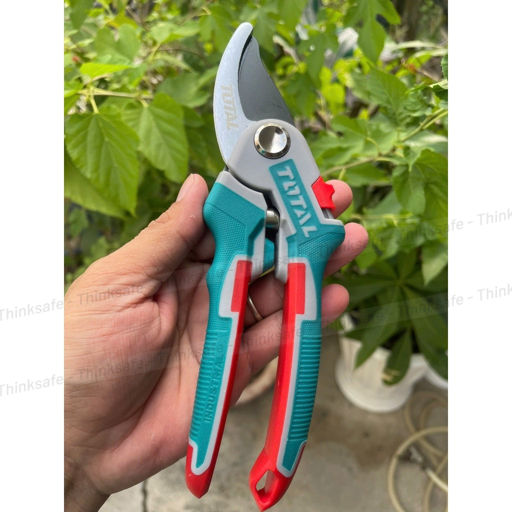Kéo cắt tỉa cành cây 8,5inch Total THT0601