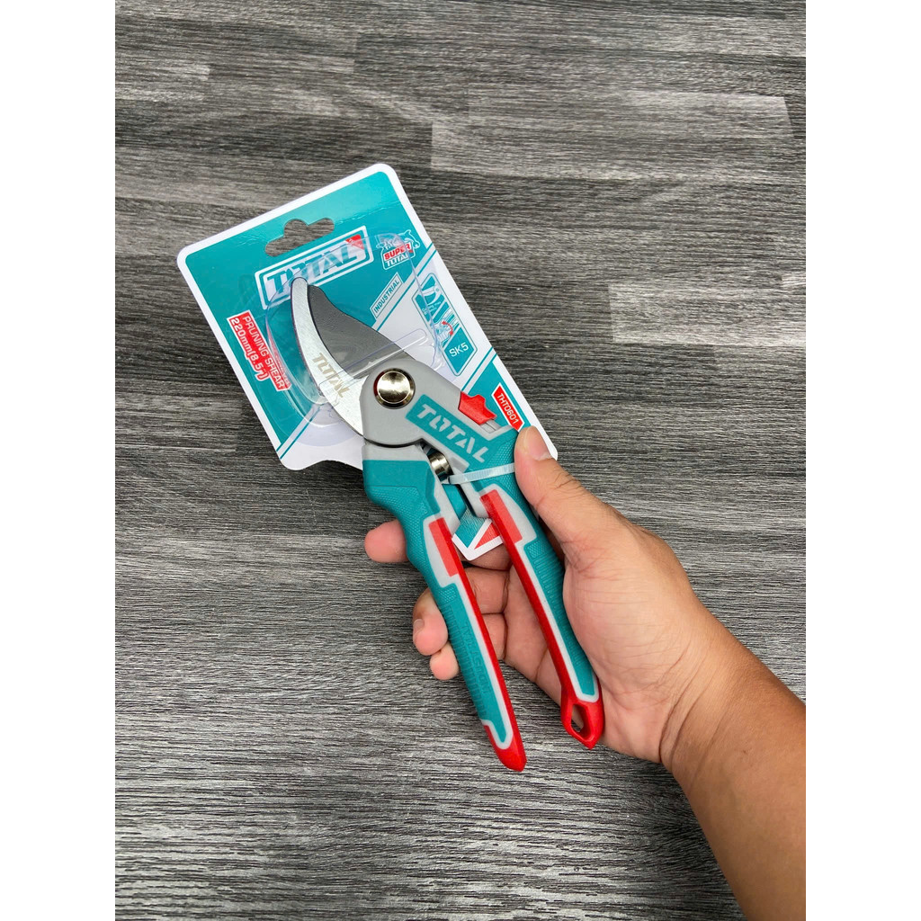 Kéo cắt tỉa cành cây 8,5inch Total THT0601