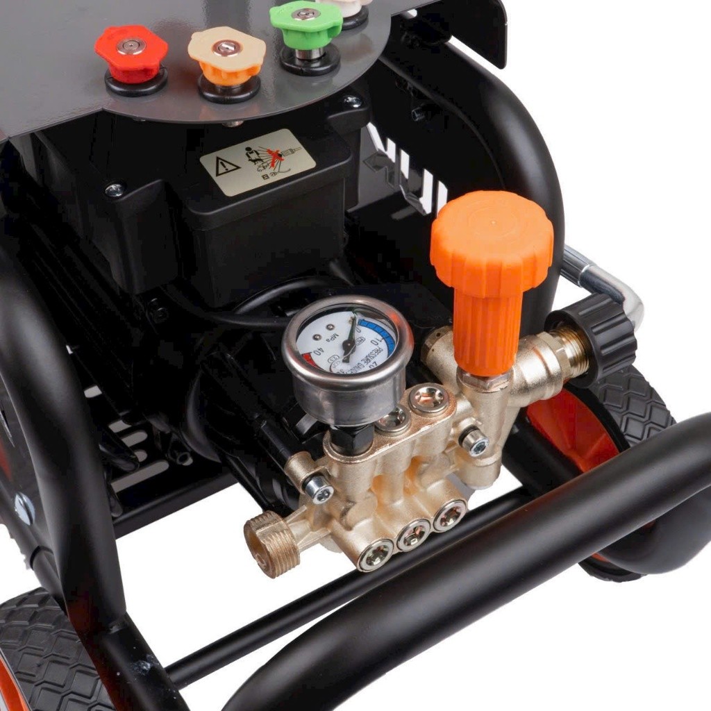 Máy rửa xe cao áp điện 220V Hukan G2-RX3002 3000W
