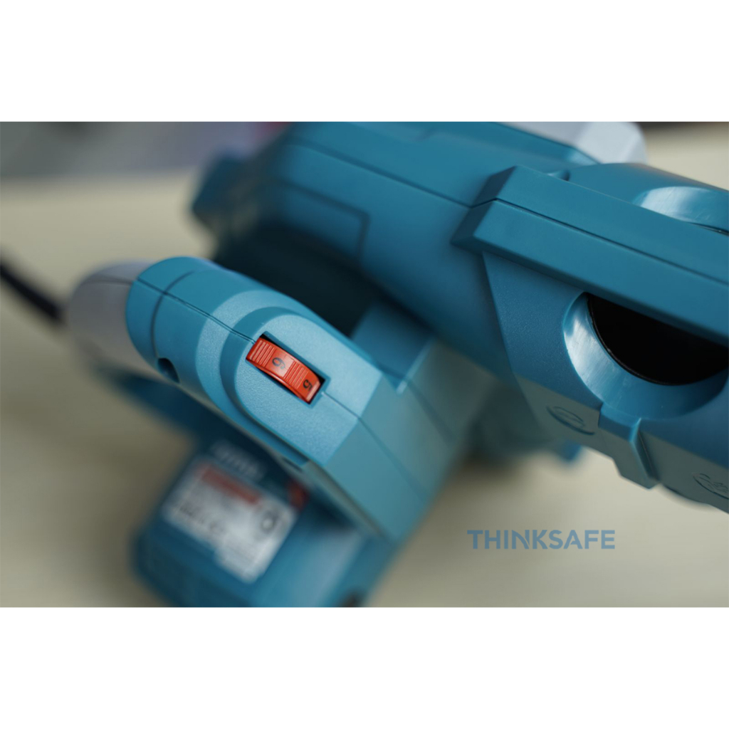 Máy thổi hút bụi Total TB2086 công suất 800W tốc độ thay đổi tặng kèm 1 túi chứa bụi 1 ống và 2 vòi hút bụi - Thinksafe