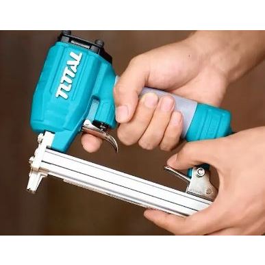 Súng Bắn Đinh Chữ U Total dùng hơi 6mm-16mm, đầu nối loại Nitto, thiết kế nhỏ gọn chất liệu cao cấp - Thinksafe