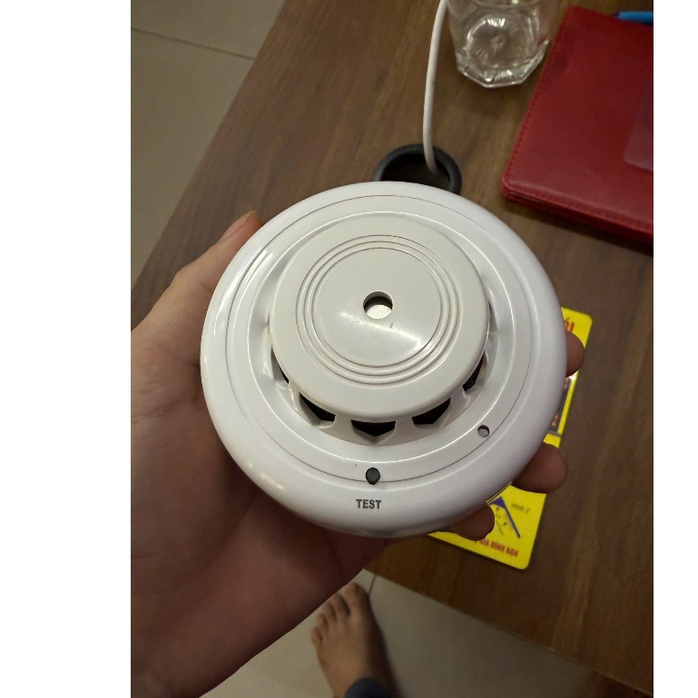 Thiết bị báo khói, cảm biến báo khói độc lập, Dùng pin không cần đấu dây, Cảnh báo báo động khói trong phòng cháy