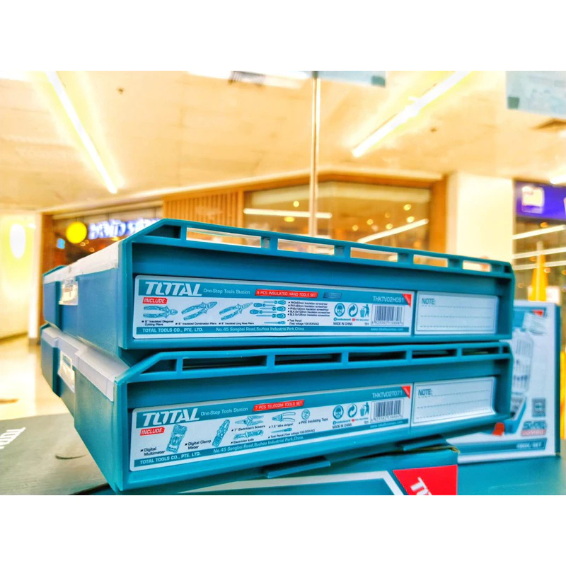 Bộ 16 dụng cụ cách điện TOTAL TOS23063
