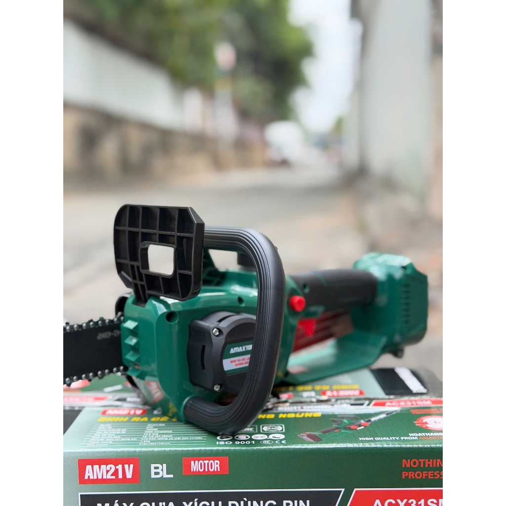 Máy cưa xích pin Amaxtools ACX31SM